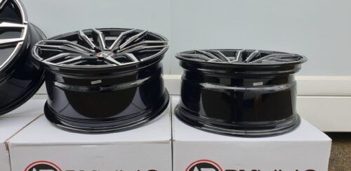 17x8 | 4x100/108 / 4x100/114.3 | FC1354 - Gloss Black Machined Face