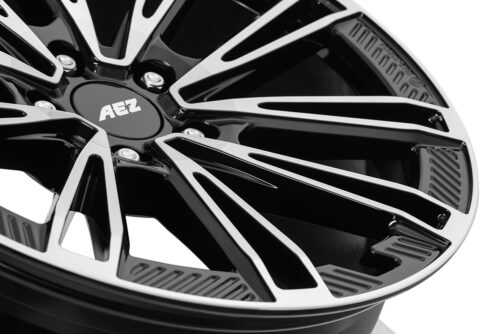 20x9 | 5x130 | Alaska Dark - Black Polished