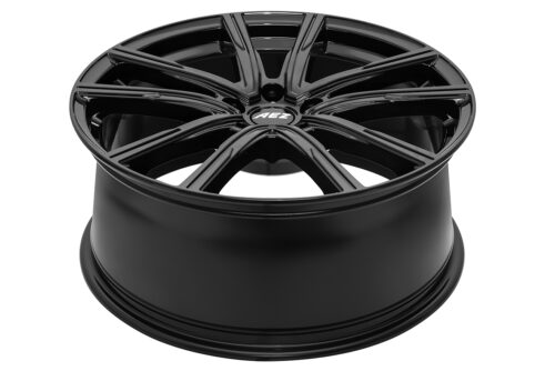 19x7 | 5x108 / 5x112 / 5x114.3 | Montreal Black - Gloss Black