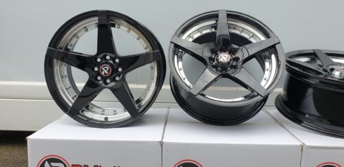17x7.5 | 4x100/108 / 4x100/114.3 | FC1034 - Gloss Black Silver Inside