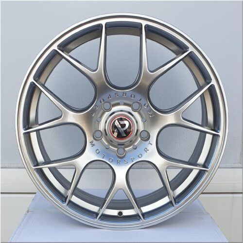 18x8 | 5x112 / 5x120 | FF11 - Hyper Black