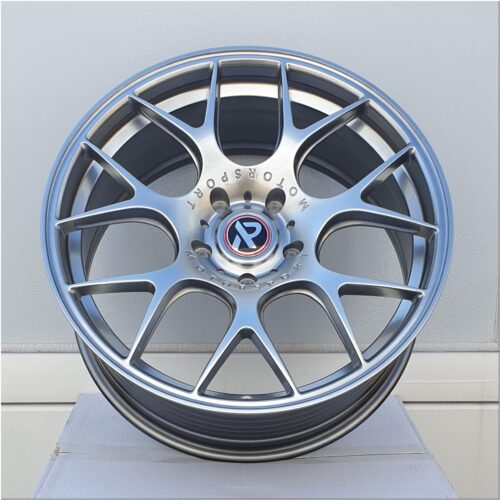 18x8 | 5x112 / 5x120 | FF11 - Hyper Black