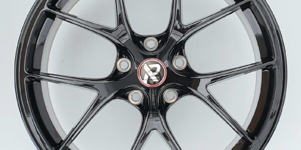19x8.5 | 5x112 / 5x120 | FF12 - Gloss Black