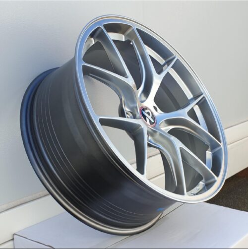 19x8.5 | 5x112 / 5x120 | FF12 - Hyper Black