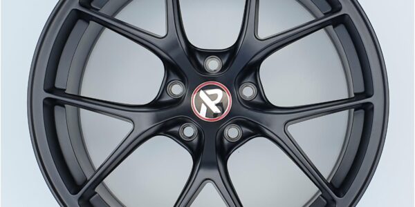 19x8.5 | 5x112 / 5x120 | FF12 - Satin Black