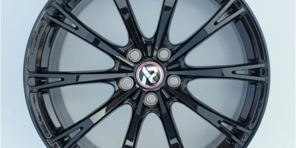 19x8.5 | 5x112 | FF16 - Gloss Black