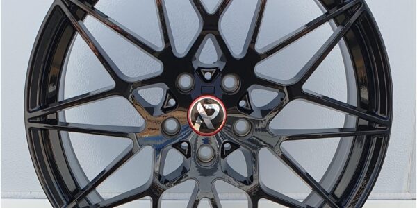 19x8.5 | 5x112 | FF23 - Gloss Black
