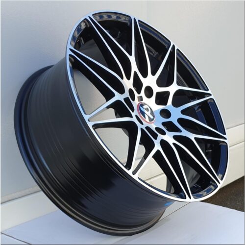 18x8 | 5x112 | FF23 - Gloss Black Machined Face