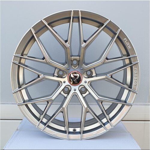 18x8 | 5x112 / 5x120 | FF34 - Hyper Black